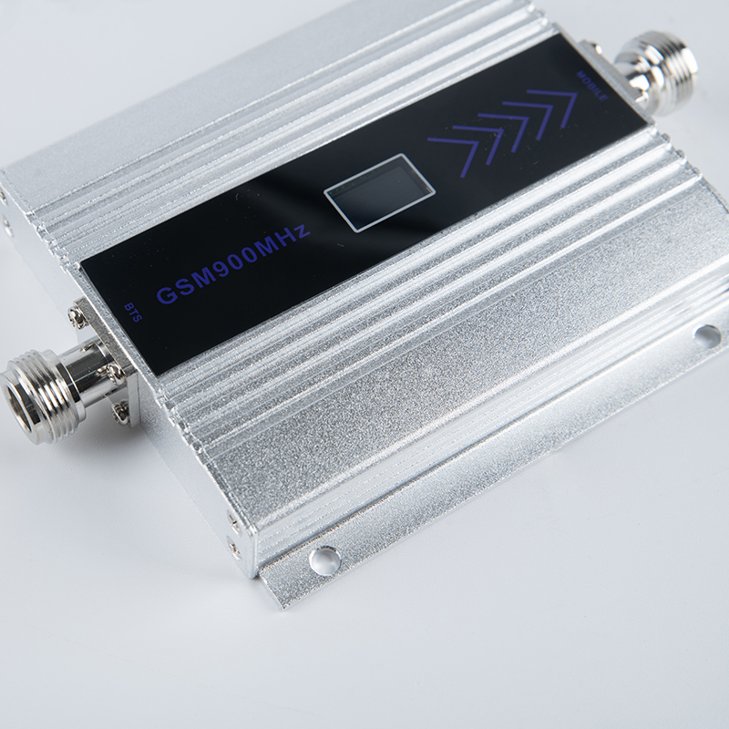 新罗家用单频手机信号增强器100㎡